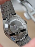 IWC Ingenieur Luxury Replica Watches Green Dial Automatic Movement V7 Factory 40mm - Image 5