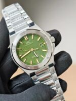 IWC Ingenieur Luxury Replica Watches Green Dial Automatic Movement V7 Factory 40mm - Image 2