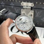 Jaeger LeCoultre Fake Watches Master Ultrathin Perpetual Calendar Dial Silver VR Factory 39mm - Image 5