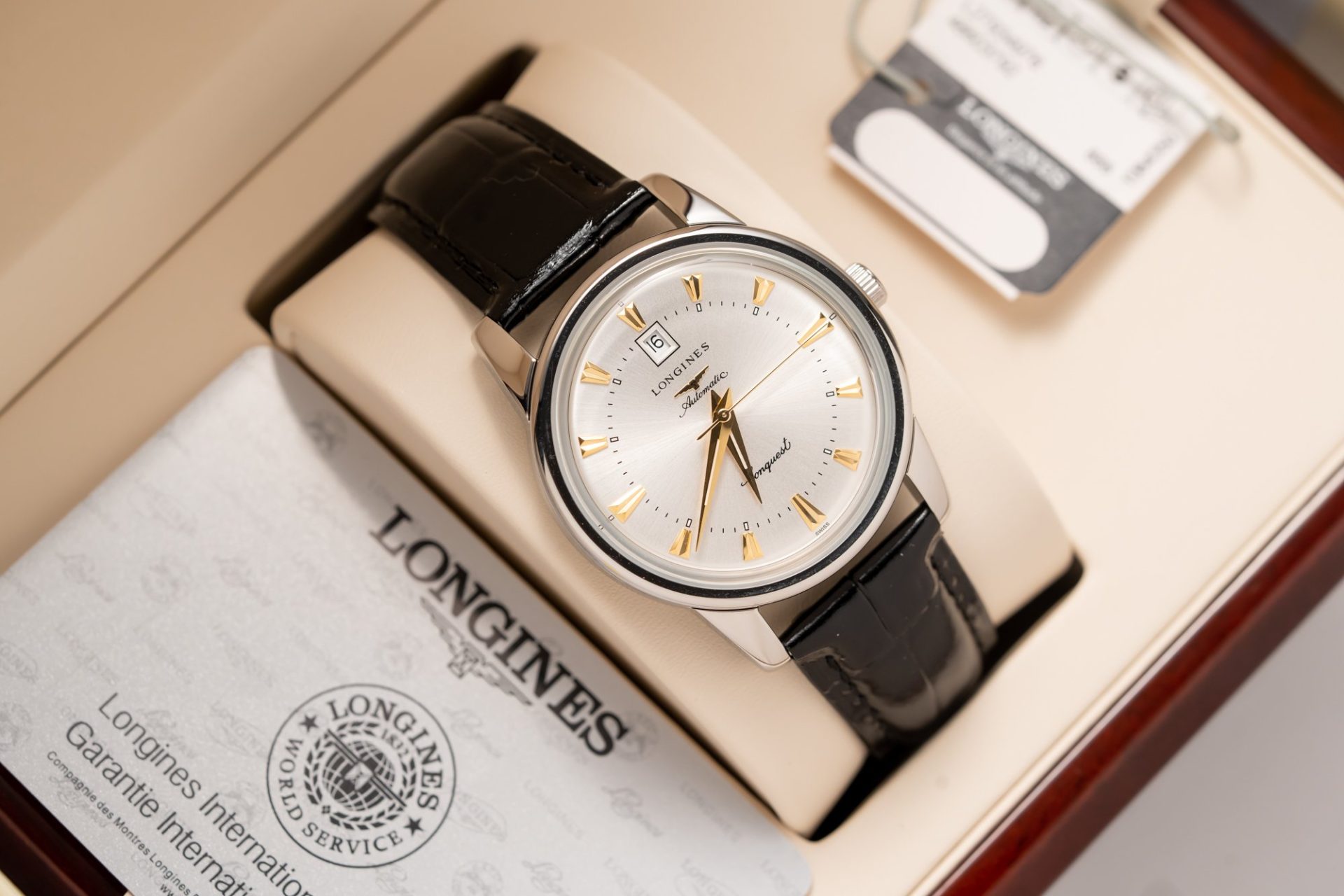 Dong-Ho-Longines-Conquest-Heritage-L1.645.4.75.4-Replica-11-40mm-1.jpg Longines Replica Watch Conquest Heritage L1.645.4.75.4 Leather Strap 40mm - Image 1