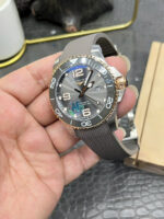 Longines HydroConquest Replica Watches Best Quality Gray Dial Rubber Strap AF Factory 43mm - Image 5