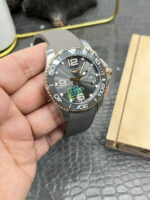 Longines HydroConquest Replica Watches Best Quality Gray Dial Rubber Strap AF Factory 43mm - Image 4