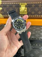 Audemars Piguet Replica Watches Royal Oak Offshore 15720ST Black APS Factory 42mm - Image 2