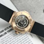 Hublot Fake Watch Big Bang King Gold Black Dial Rubber Strap 44mm - Image 5
