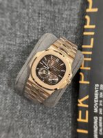 Patek Philippe Nautilus 5712R Replica Watch Rose Gold Chocolate Dial 40mm - Image 3