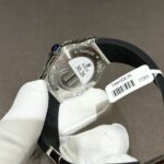 Hublot Replica Watch With Moissanite Diamonds Rubber Strap 33mm - Image 6