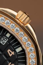 Patek Philippe Best Replicas Aquanaut 5067 Customized Moissanite Diamonds PPF Factory 35.6mm - Image 8