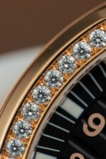 Patek Philippe Best Replicas Aquanaut 5067 Customized Moissanite Diamonds PPF Factory 35.6mm - Image 4