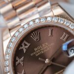 Rolex DateJust Women-s Copies Watch Diamonds Moissanite + 18K Gold Wrapped 31mm - Image 5