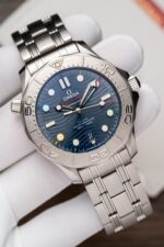 Omega Seamaster 007 Replica 1:1 Watch Blue Dial VS Factory 41mm - Image 2