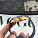 Omega Seamaster Diver 300M Replica Watch Blue Dial Rubber Strap VSF 42mm - Image 7