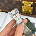 Omega Seamaster Driver 300 Replica Watch Green Dial Demi Bezel Full Set VS Factory 42mm - Image 11