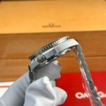 Omega Seamaster Planet Ocean 600M Replica Watch Metal Wire VS Factory 43.5mm - Image 7
