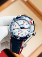 Omega Seamaster Planet Ocean 600M Replica Watches White Dial Rubber Strap VS Factory 43.5mm - Image 4