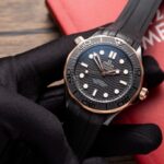 Omega Replica Watch Seamaster Black Dial Rubber Strap VS Factory 42mm