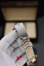 Omega SpeedMaster Fake Watch MoonWatch Demi Rose Gold 42mm - Image 8