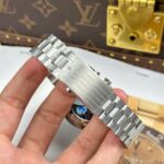 Omega Speedmaster Silver Snoopy 50th Anniversary Best Replica Watch New 2025 42mm - Image 12