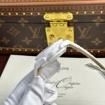 Omega Speedmaster White Side of The Moon White Ceramic Best Replica Watch 44mm - Image 9