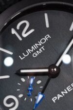 Panerai Luminor GMT PAM1176 Carbon Copies Watches Fabic Strap VS Factory 44mm - Image 3