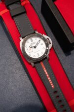 Panerai Knock Off Watches Submersible Luna Rossa PAM1579 Automatic Movement VS Factory 42mm