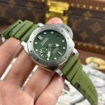 Panerai Submersible PAM01055 Replica Watches Green Dial Automatic Movement VS Factory 42mm - Image 2