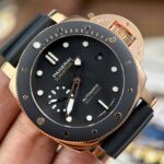 Panerai Submersible PAM974 Copies Watches Black Dial Rubber Strap VS Factory 42mm - Image 4