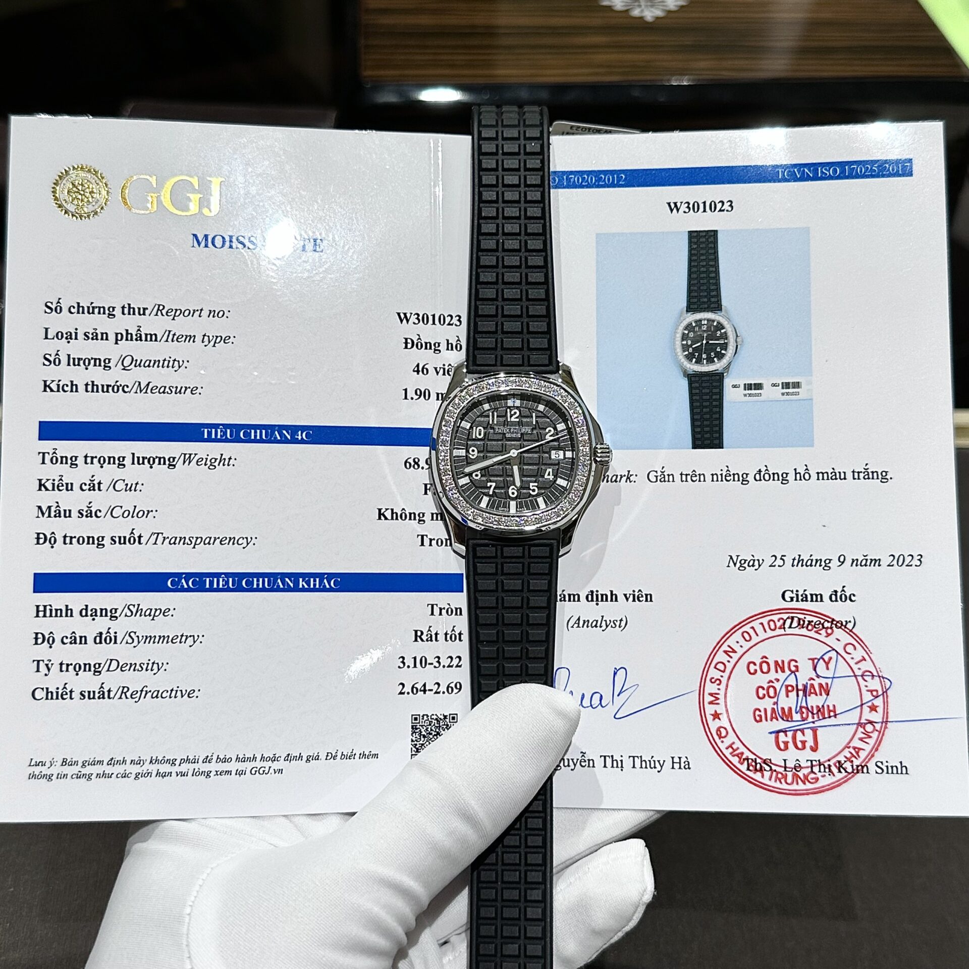 Dong-Ho-Patek-Philippe-Aquanaut-5067A-Do-Kim-Cuong-Moissanite-1.jpg Patek Philippe Aquanaut 5067A Replica Watch Moissanite Diamond Black 35.6mm - Image 1