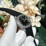 Patek Philippe Replica Watch Aquanaut 5069G Black Dial Custom Moissanite Diamonds 35.6mm - Image 3