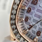 Patek Philippe Replica Watch Aquanaut 5072R Gold Wrapped Moissanite Diamond 35.6mm - Image 5