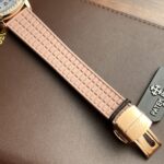 Patek Philippe Aquanaut 5072R Replica Watch Pink Strap Mother-Of-Pearl Dial 35.6mm - Image 6