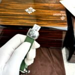 Patek Philippe Replica Watch Aquanaut 5968G Green Dial Rubber Strap 42.2mm - Image 6