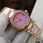 Patek Philippe Imitation Watches Nautilus 7010R Women Purple Pink Dial Metal Wire GR Factory 32mm - Image 4