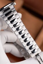 Patek Philippe Nautilus 5711 Tiffany Dial Metal Wire Imitation Watches BBF Factory 40mm - Image 13