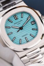 Patek Philippe Nautilus 5711 Tiffany Dial Metal Wire Imitation Watches BBF Factory 40mm - Image 3