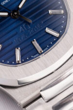 Patek Philippe Nautilus 5711 Knock Off Watches 40th Anniversary Dial Blue 40mm - Image 7