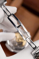 Patek Philippe Nautilus 5711 Knock Off Watches 40th Anniversary Dial Blue 40mm - Image 13