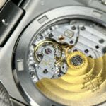 Patek Philippe Nautilus 5711 Replica Watch Leather Strap Green Dial 40mm - Image 8