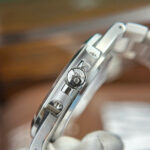 Patek Philippe Nautilus 5711 Replica Watch Refined Full Options Like Auth Top Top Quality 40mm - Image 10
