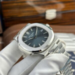 Patek Philippe Nautilus 5711 Replica Watch Refined Full Options Like Auth Top Top Quality 40mm - Image 5