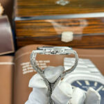 Patek Philippe Nautilus 5711 Refined Full Options Green Dial Best Top Quality Watch 40mm - Image 9