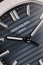 Patek Philippe Nautilus 5711 Replica Watches Blue Dial Metal Wire BBF Factory 40mm - Image 4