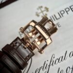 Patek Philippe Replica Watch Nautilus 5712R Chocolate Dial Gold Wrapped 40mm - Image 9