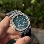 Patek Philippe Nautilus 5722G With Diamond Moissanite Replica 11 Watch 40mm - Image 4