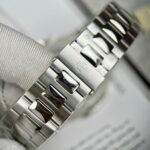 Patek Philippe Replica Watch Nautilus 5723 Green Dial 40mm - Image 7