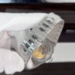 Patek Philippe Replica Watch Nautilus 5723 Gray Dial Metal Wire 40mm - Image 7