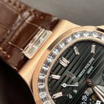 Patek Philippe Nautilus 5724R Replica Watch Gray Dial Factory GR 40mm - Image 5