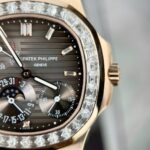 Patek Philippe Nautilus 5724R Gray Dial Replica Watch Gold Wrapped + Moissanite Diamonds PPF 40mm - Image 7