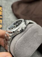 Patek Philippe Nautilus 5726 Best Replica Watch Gray Dial GRF 40.5mm - Image 4