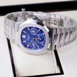 Patek Philippe Nautilus 5740 Copies Watch Men Blue Dial Metal Wire 40mm - Image 3