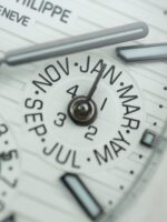 Patek Philippe Nautilus 5740 Replica Watches White Dial Automatic Movement 40mm - Image 6